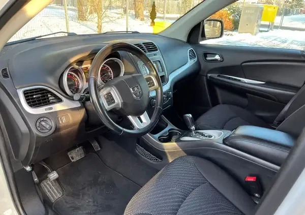 Dodge Journey cena 55900 przebieg: 176349, rok produkcji 2019 z Bydgoszcz małe 121